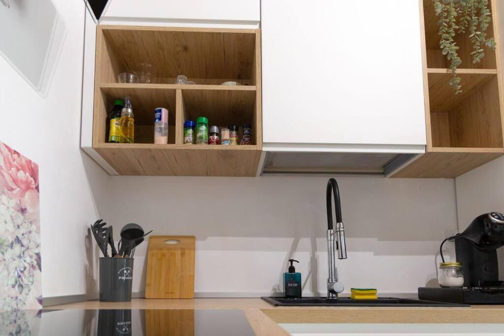 Apartament Donna Marta Bolonia Zewnętrze zdjęcie
